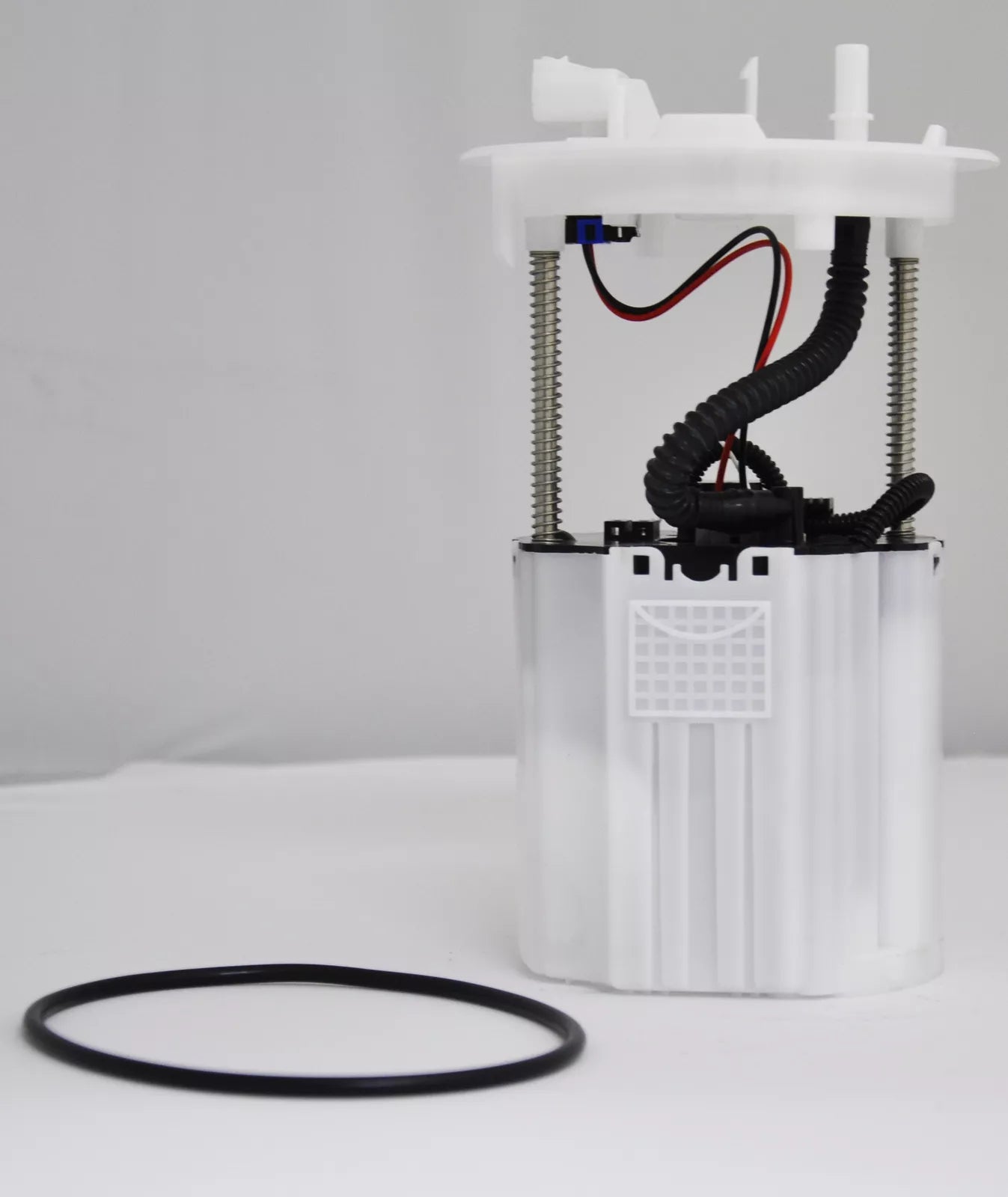 BOMBA DE GASOLINA CHEVROLET ONIX 1.0L 1.4L 12-20